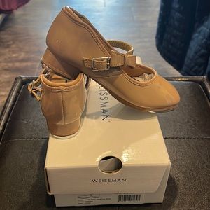 W700 weissman’s , Mary Jane, tap shoe caramel size 13 CM